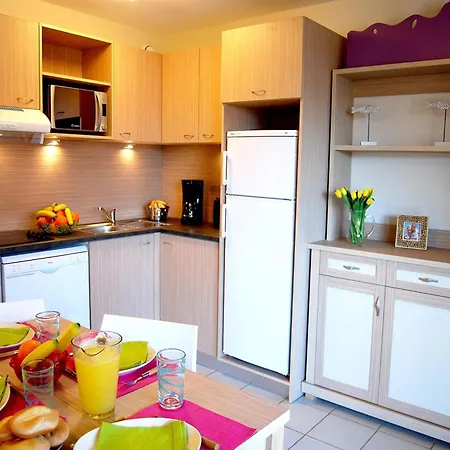 Spacious Beachside For 6 Appartement *