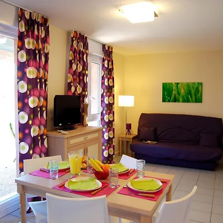 Spacious Beachside For 6 Saint-Cyprien (Pyrenees-Orientales)